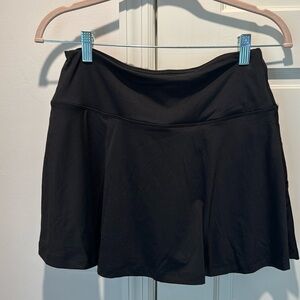 NWT black Santiny athletic skirt size medium